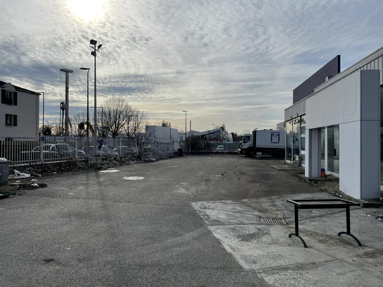 Local d'activité Aulnay-sous-Bois 2100m² Location local d'activité Aulnay-sous-Bois Seine-Saint-Denis OLACT2421419 1